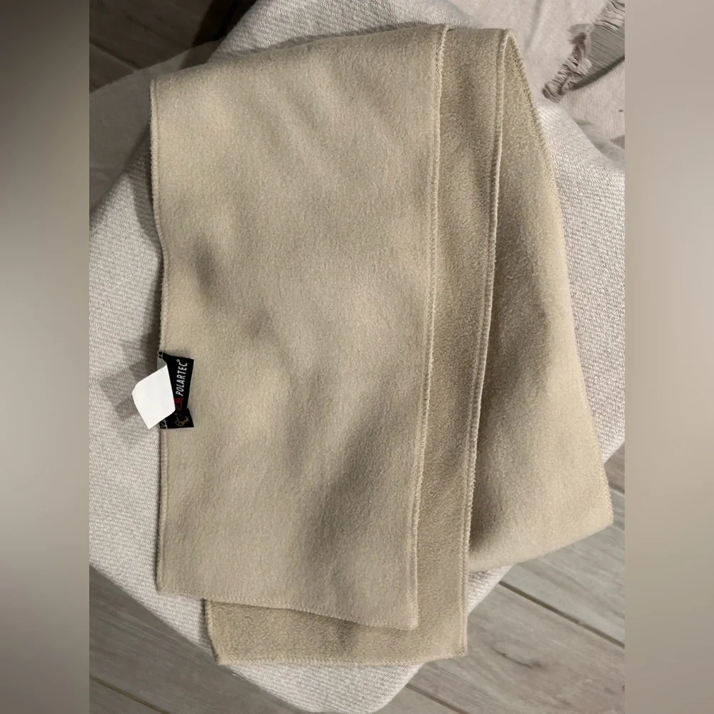 Vintage Polartec cream colored scarf